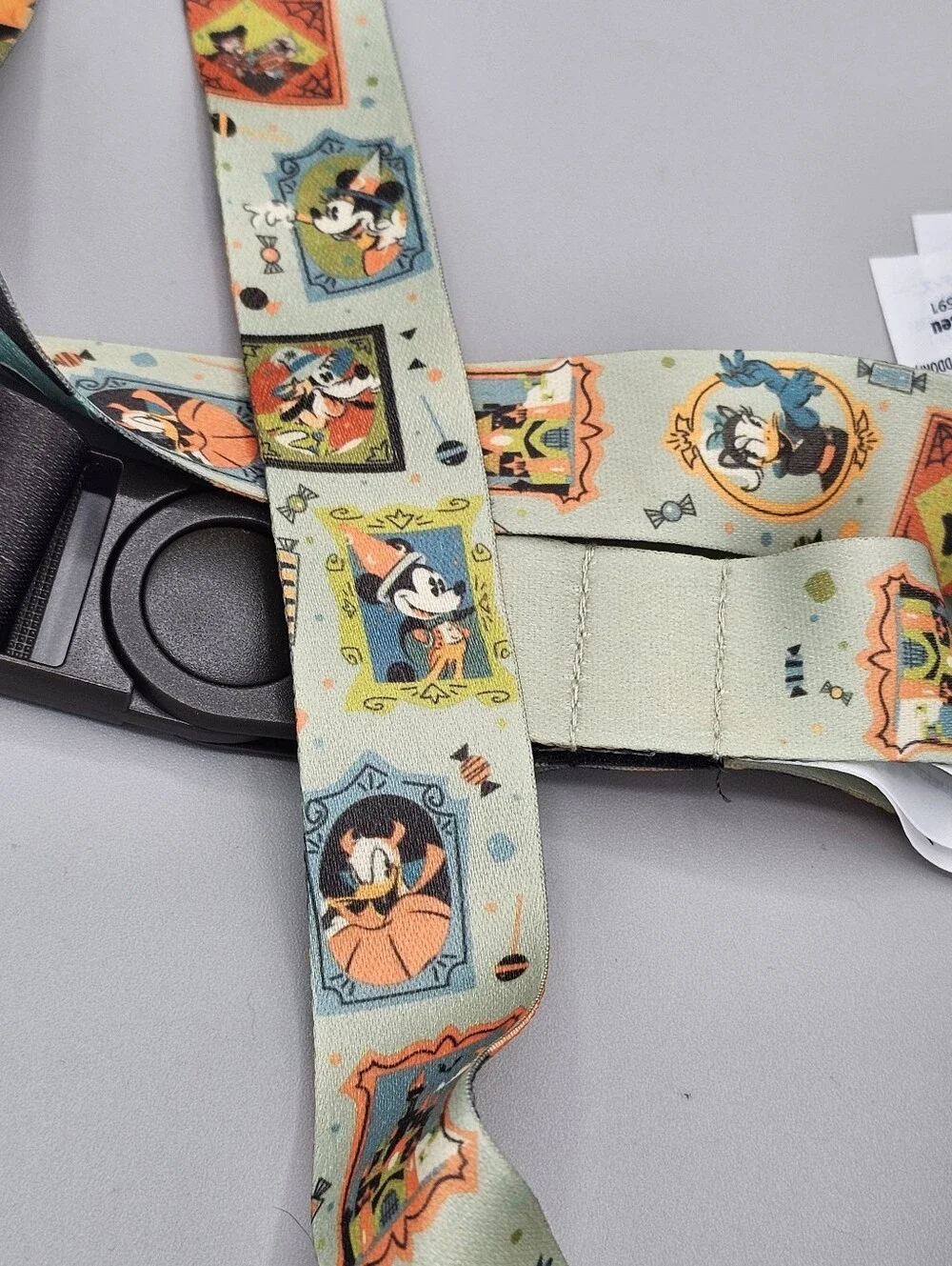 Disney Parks Halloween Reversible Lanyard Mickey Mouse Pumpkin Goofy Donald 2025